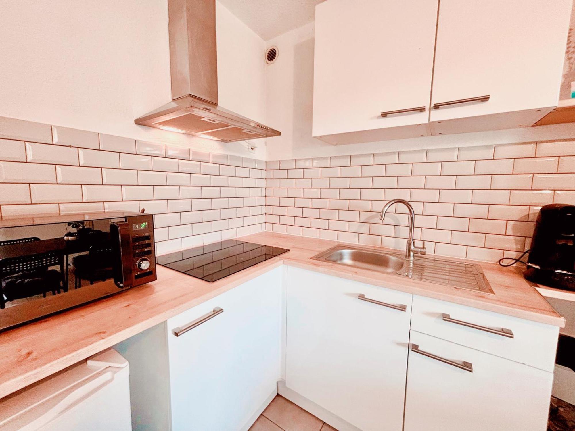 Appartement Calme Avec Jardin Privatif - 3 - กาเนต์-อ็อง-รูสซียง ภายนอก รูปภาพ